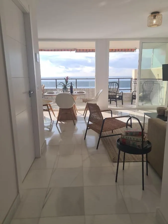 Malaga Sunshine Rentals - Beach Front Penthouse II - Fuengirola